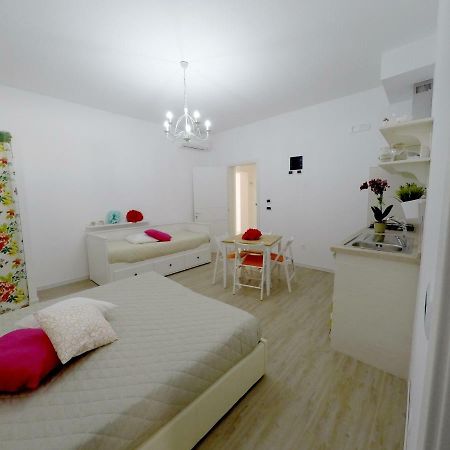 Casa Vacanze Coralloholiday Hotel Torre Lapillo Kültér fotó