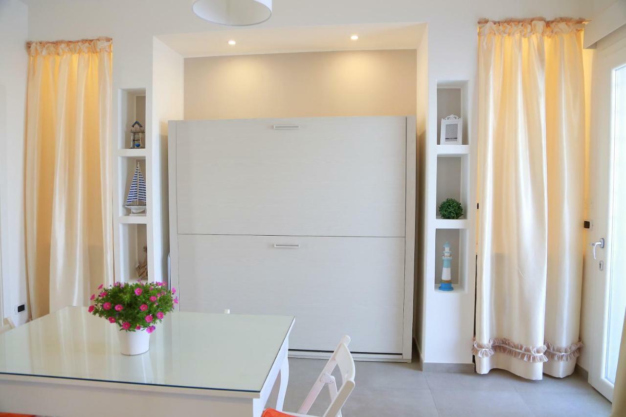 Casa Vacanze Coralloholiday Hotel Torre Lapillo Kültér fotó